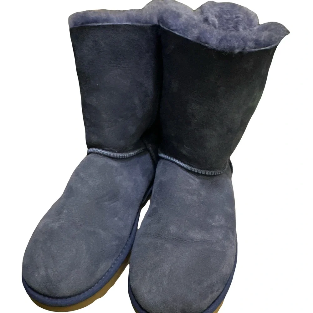 UGG navy boots